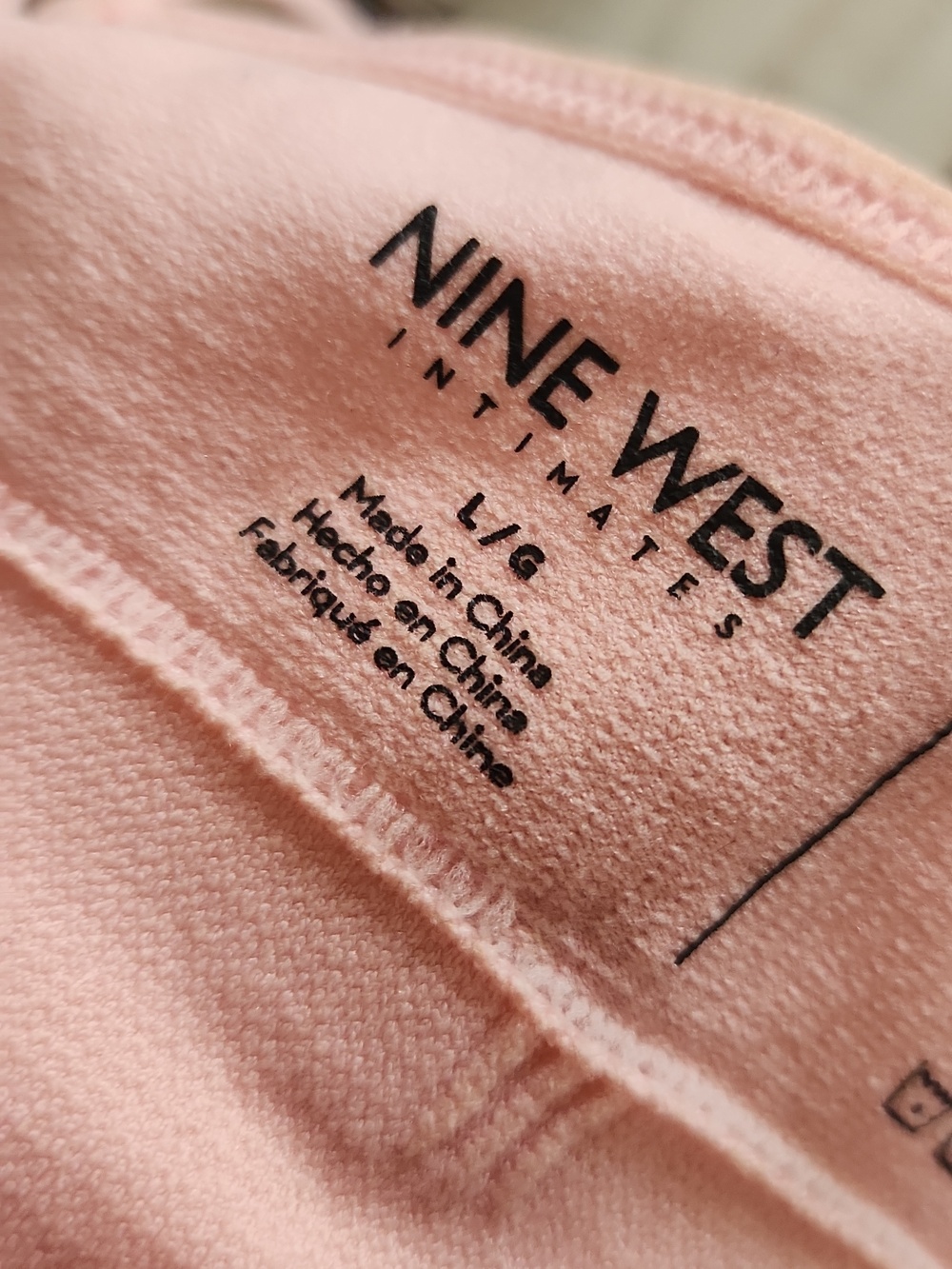 Nine West - Picture 5 of 6
